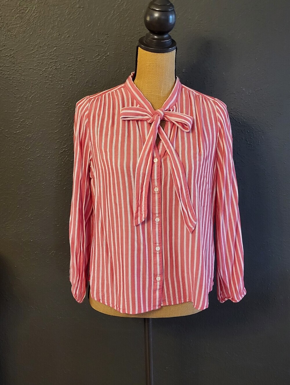 J Crew Red/White Striped Button-up Blouse Necktie Collar Small